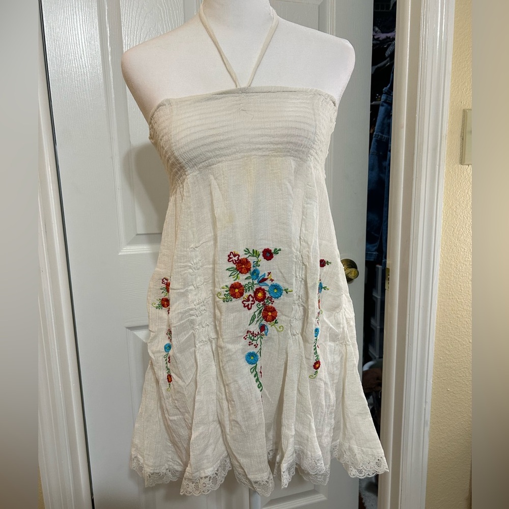 5/$20 Wet Seal Floral Halter Top